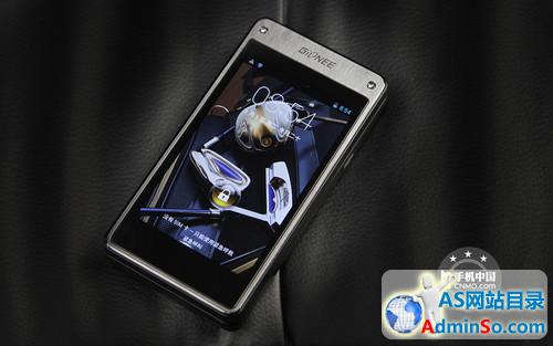 5999元国产最贵手机 金立天鉴W808图赏 