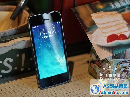 武汉iPhone5S再跌新年换新机就是她 