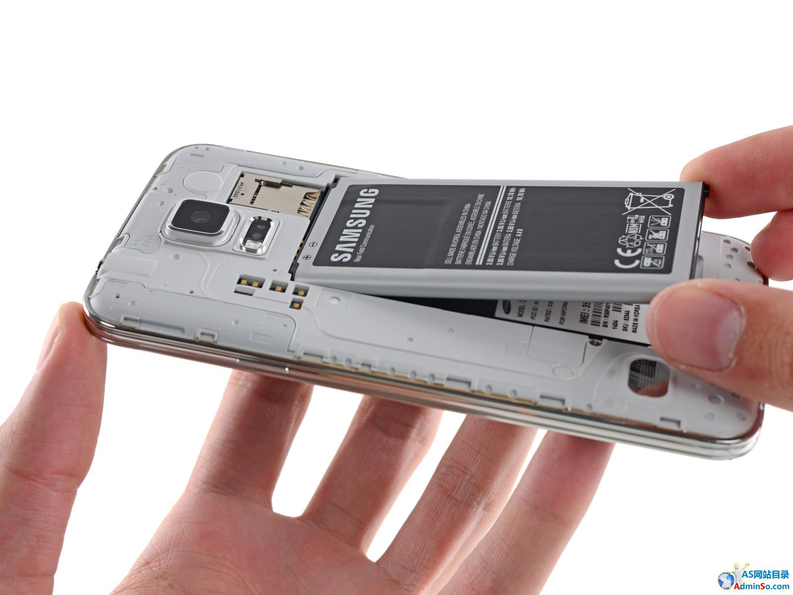 拆装容易做工不错 三星Galaxy S5拆解 