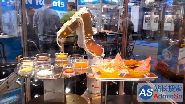 看呆：这个机器人10秒做一个汉堡