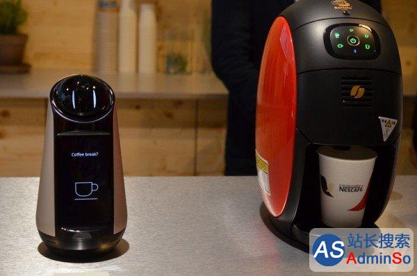 索尼展示Xperia Agent家庭机器人，摸头泡咖啡技能GET